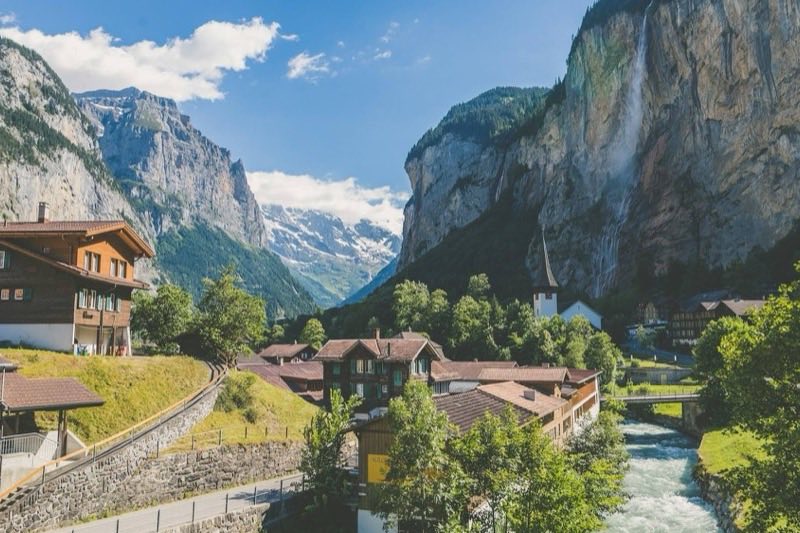Exemple de site - Olivia Estates - Conciergerie montagne